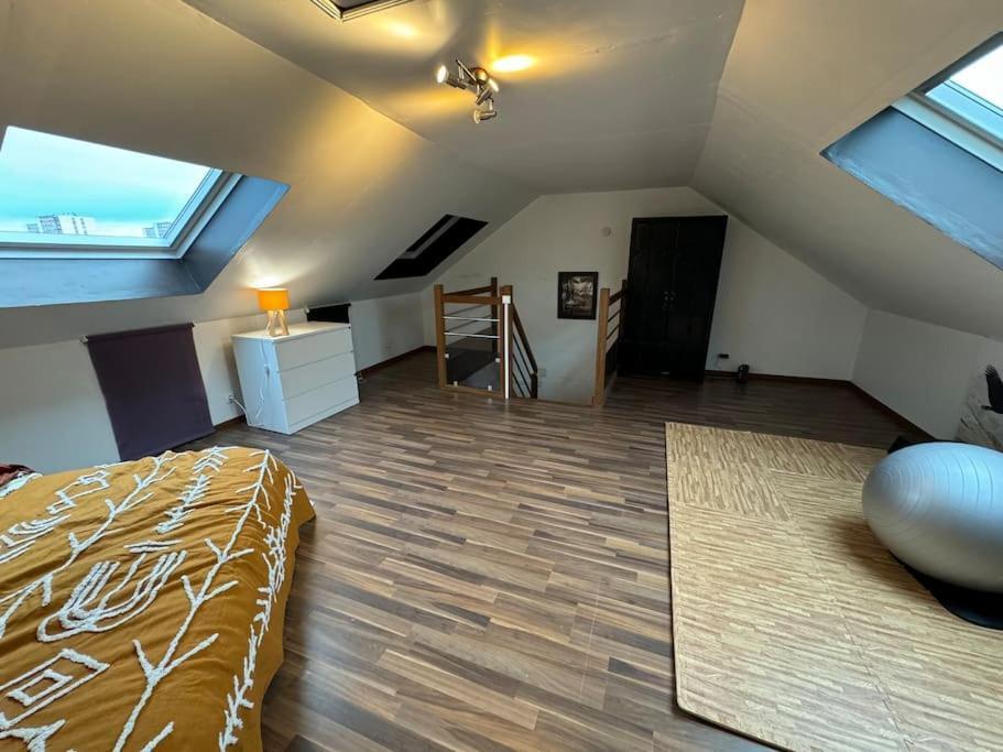 Maison Spacieuse Spa & Jardin Brest Esterno foto